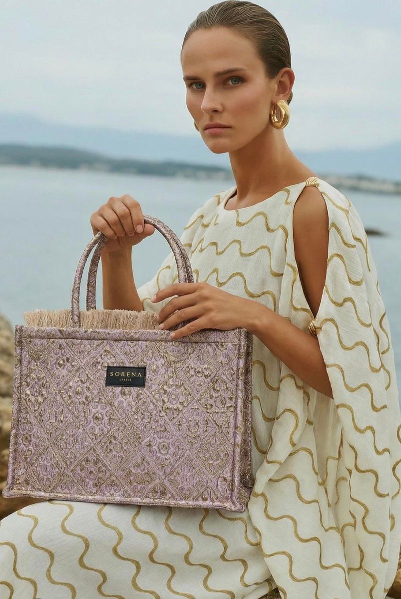 Sorena Anemi Medium Tote Bag