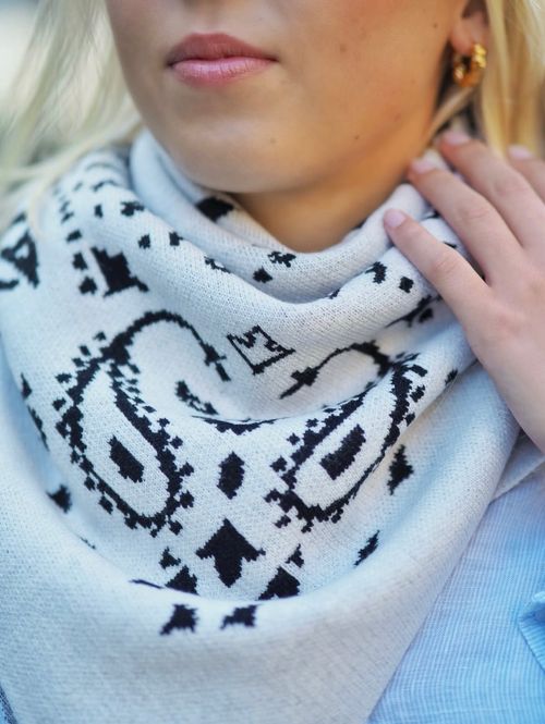 Hovedbilde Sjal Off-white & Sort